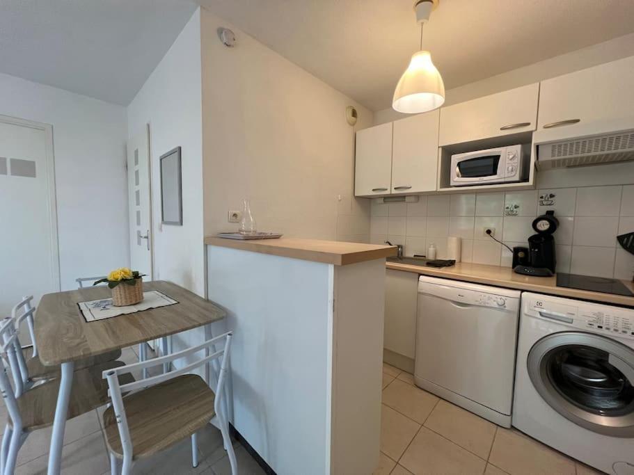 T2 Calme Et Paisible Parking Apartment การ์กาซอน ภายนอก รูปภาพ
